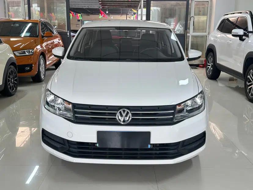 Volkswagen Santana 2021 1.5L Automatic Fashion Edition — миниатюра 3