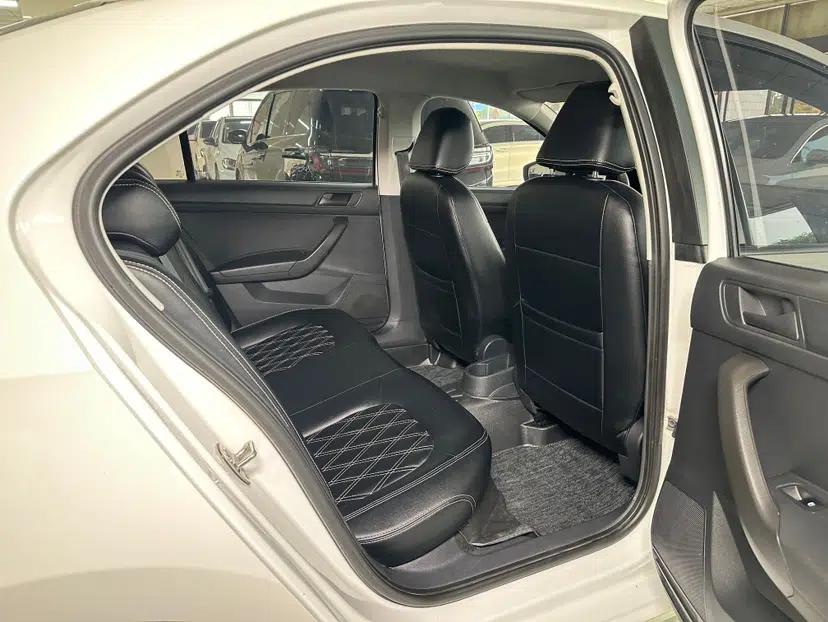 Volkswagen Santana 2021 1.5L Automatic Fashion Edition — миниатюра 22