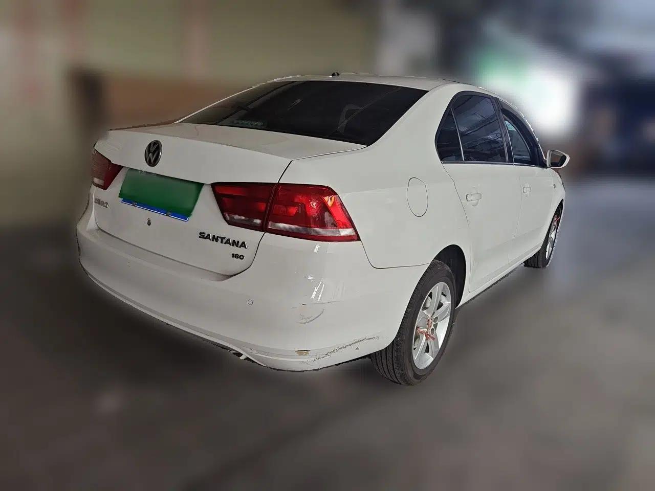 Volkswagen Santana 2015 1.6L Automatic Comfort Edition — миниатюра 6
