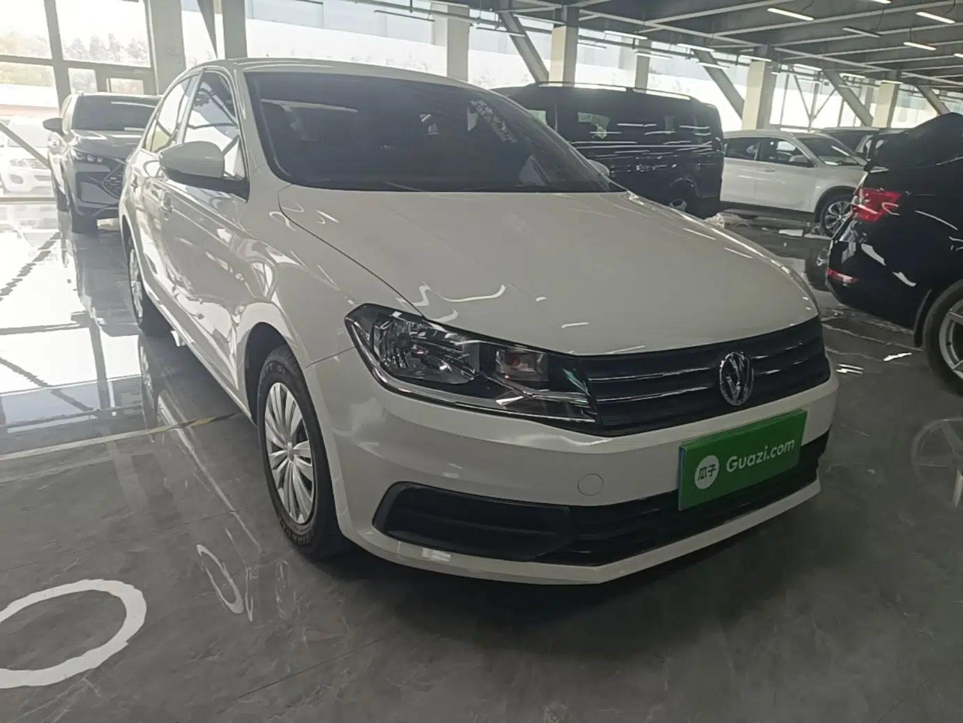 Volkswagen Santana 2019 1.5L Automatic Comfort Edition China VI Standard — миниатюра 3