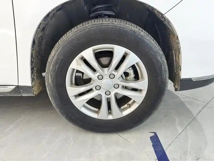 Haval M6 2021 PLUS 1.5T Manual Elite Intelligent Connectivity Edition — миниатюра 6