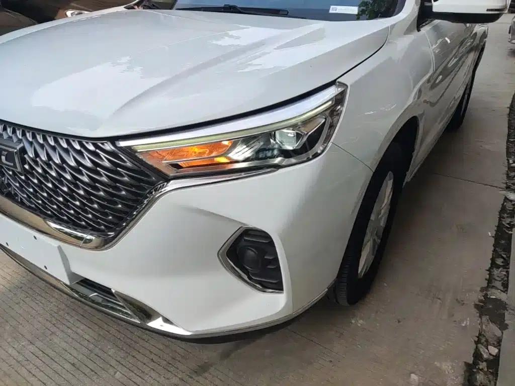 Haval M6 2021 PLUS 1.5T DCT Comfort Edition — миниатюра 24