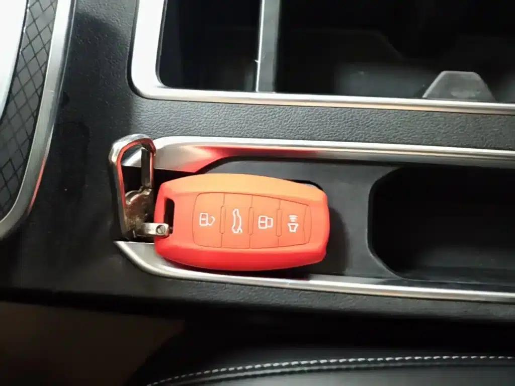 Haval M6 2021 PLUS 1.5T DCT Luxury Intelligent Connectivity Edition — миниатюра 9