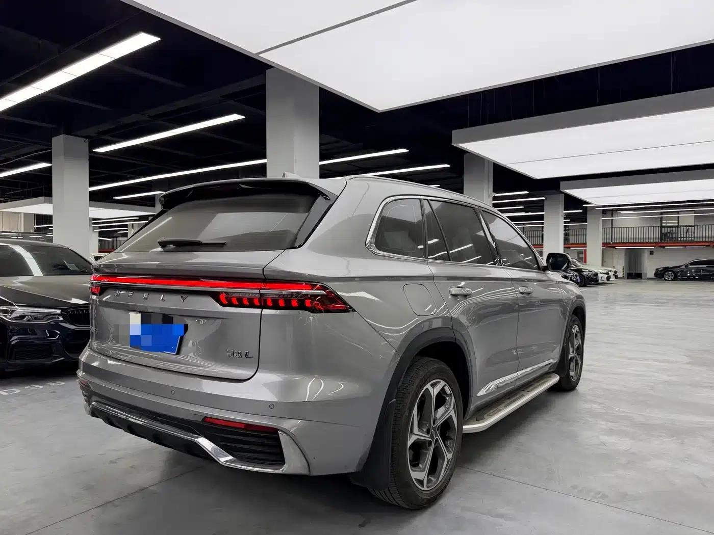 Geely Xingyue L 2024 2.0TD High-Power Automatic Two-Wheel Drive Cloud Edition — миниатюра 13