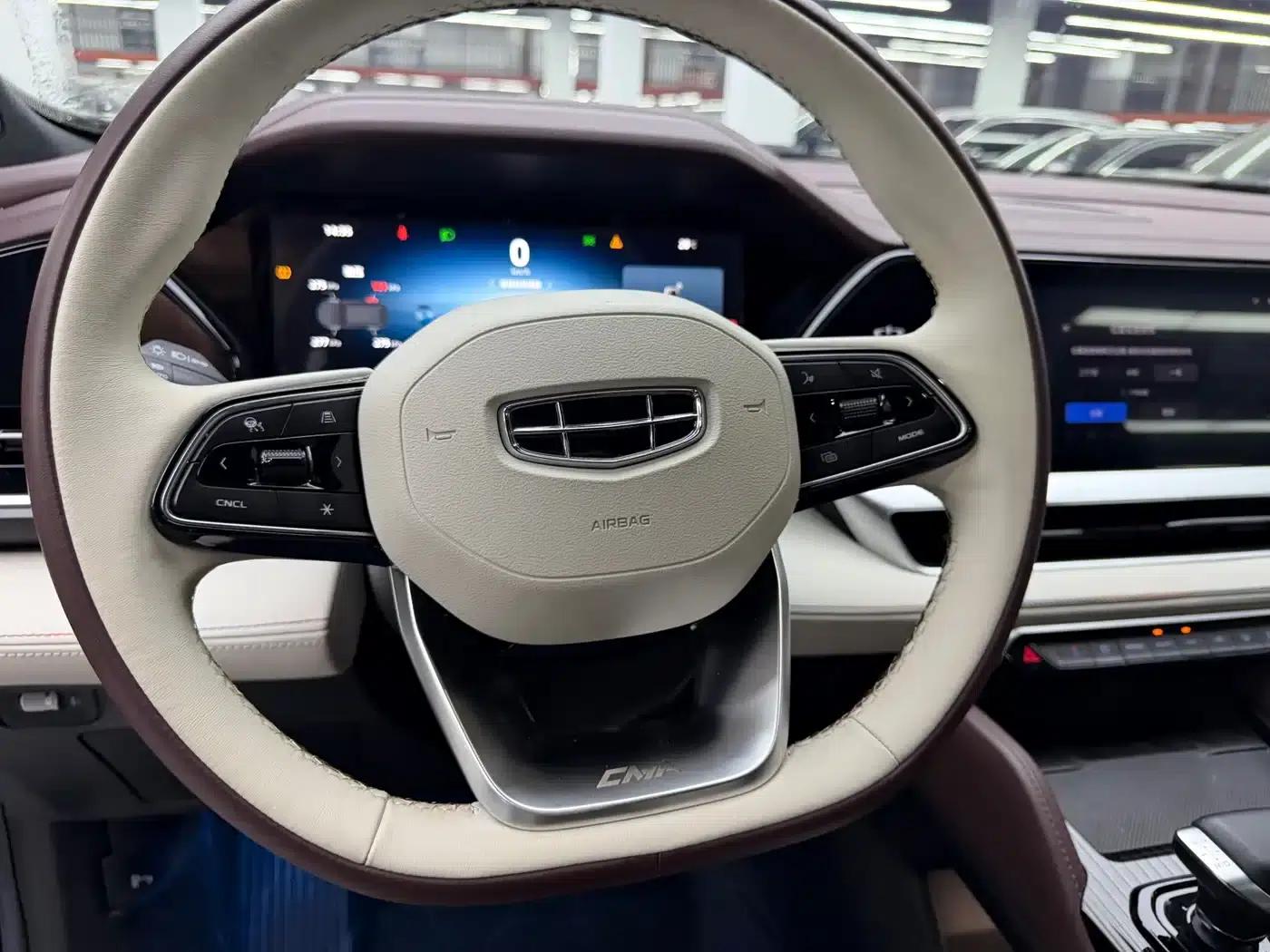 Geely Xingyue L 2024 2.0TD High-Power Automatic Two-Wheel Drive Cloud Edition — миниатюра 4