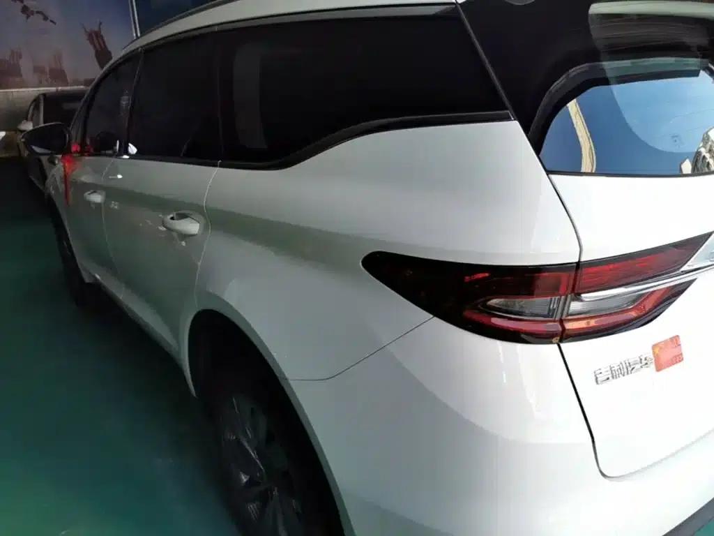 Geely Jiaji 2021 1.8TD DCT Luxury Edition — миниатюра 5