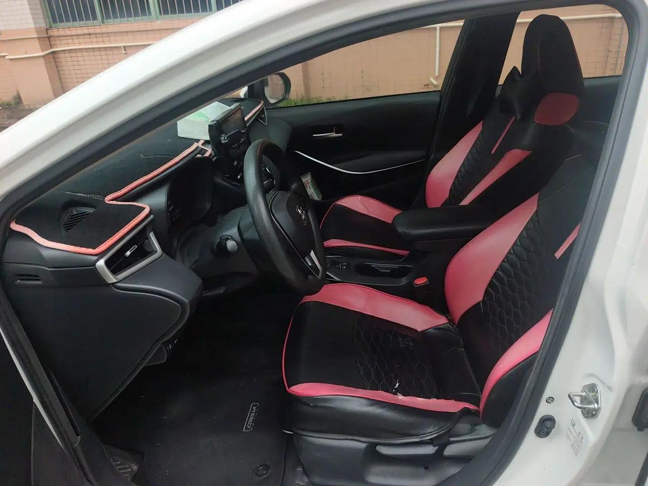 Toyota Corolla 2019 Dual-Engine 1.8L E-CVT GL-i Elite Edition — миниатюра 15