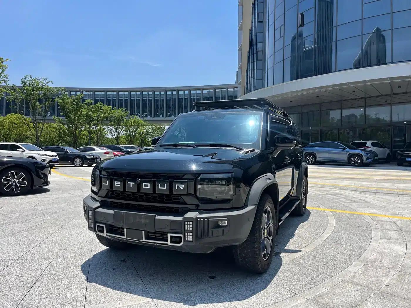 Jetour Traveler 2023 2.0T 4WD Adventure PRO+ — миниатюра 1