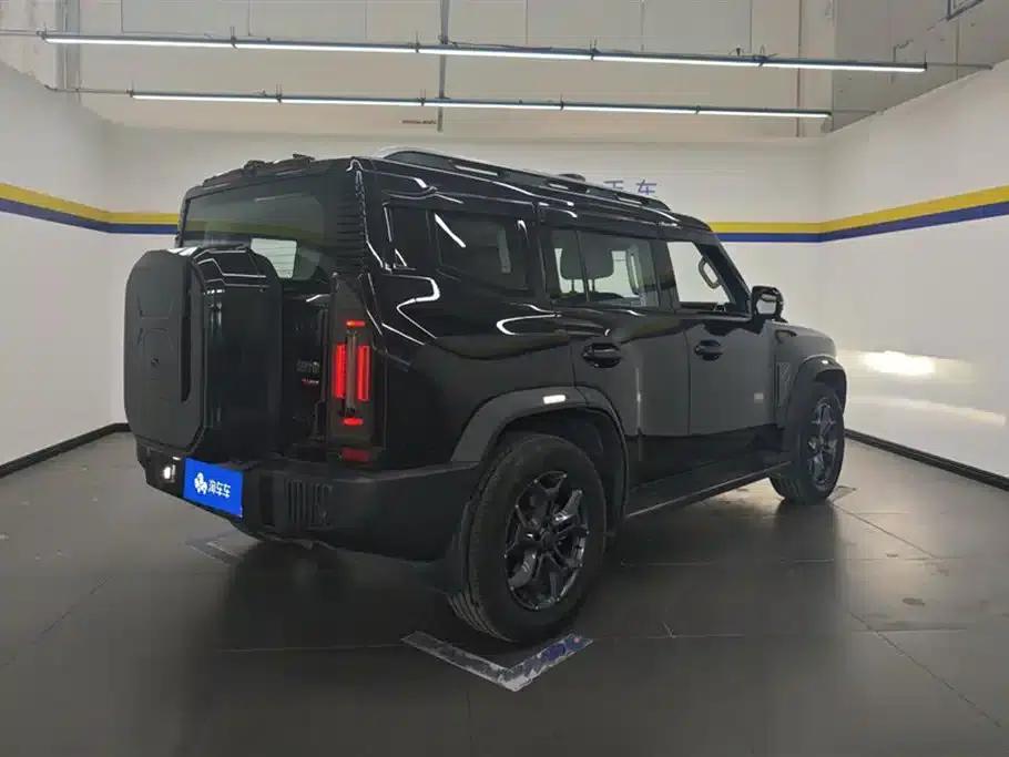 Jetour Traveler 2023 2.0T 4WD Adventure PRO — миниатюра 3
