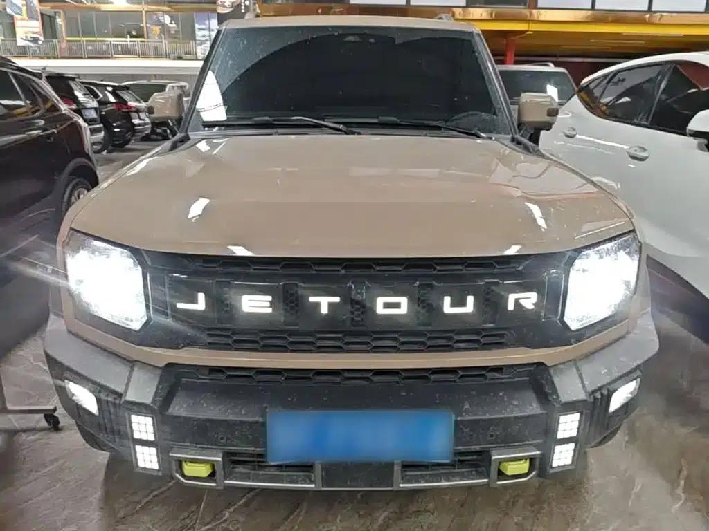 Jetour Traveler 2023 2.0T 4WD Adventure PRO+ — миниатюра 3