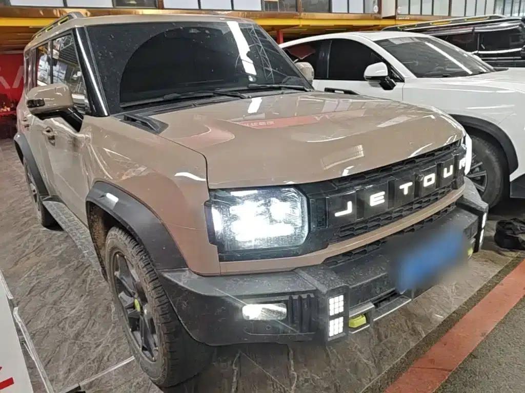 Jetour Traveler 2023 2.0T 4WD Adventure PRO+ — миниатюра 4