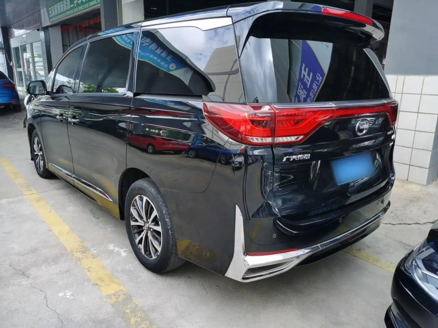 GAC Trumpchi M8 2021 Lingxiu Series 390T Deluxe Edition — миниатюра 4