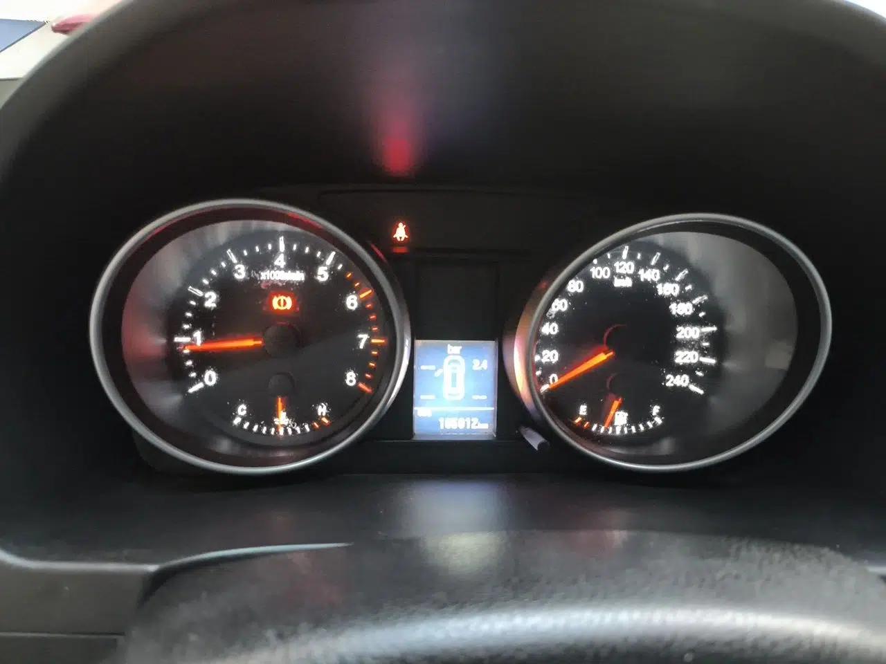 Haval H6 2013 Upgraded Model 1.5T Manual Two-Wheel Drive Elite Version — миниатюра 11