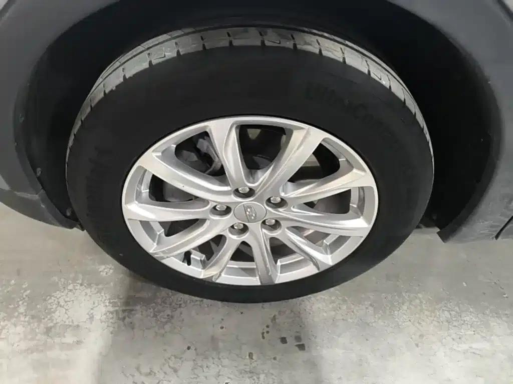 Cadillac XT4 2023 28T 2WD Fashion Edition — миниатюра 23
