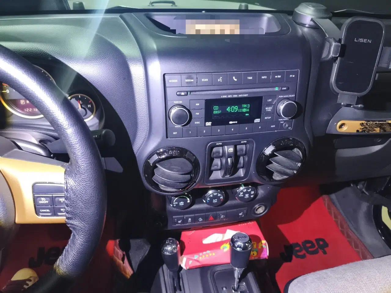 Jeep Wrangler 2014 3.6L Longteng Collection Edition — миниатюра 13