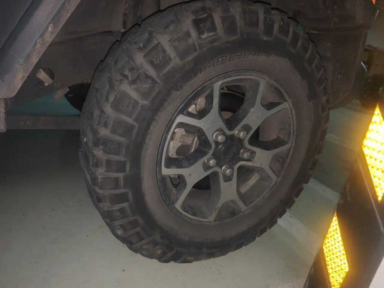 Jeep Wrangler 2021 2.0T Robin Hood Four-Door Edition — миниатюра 8