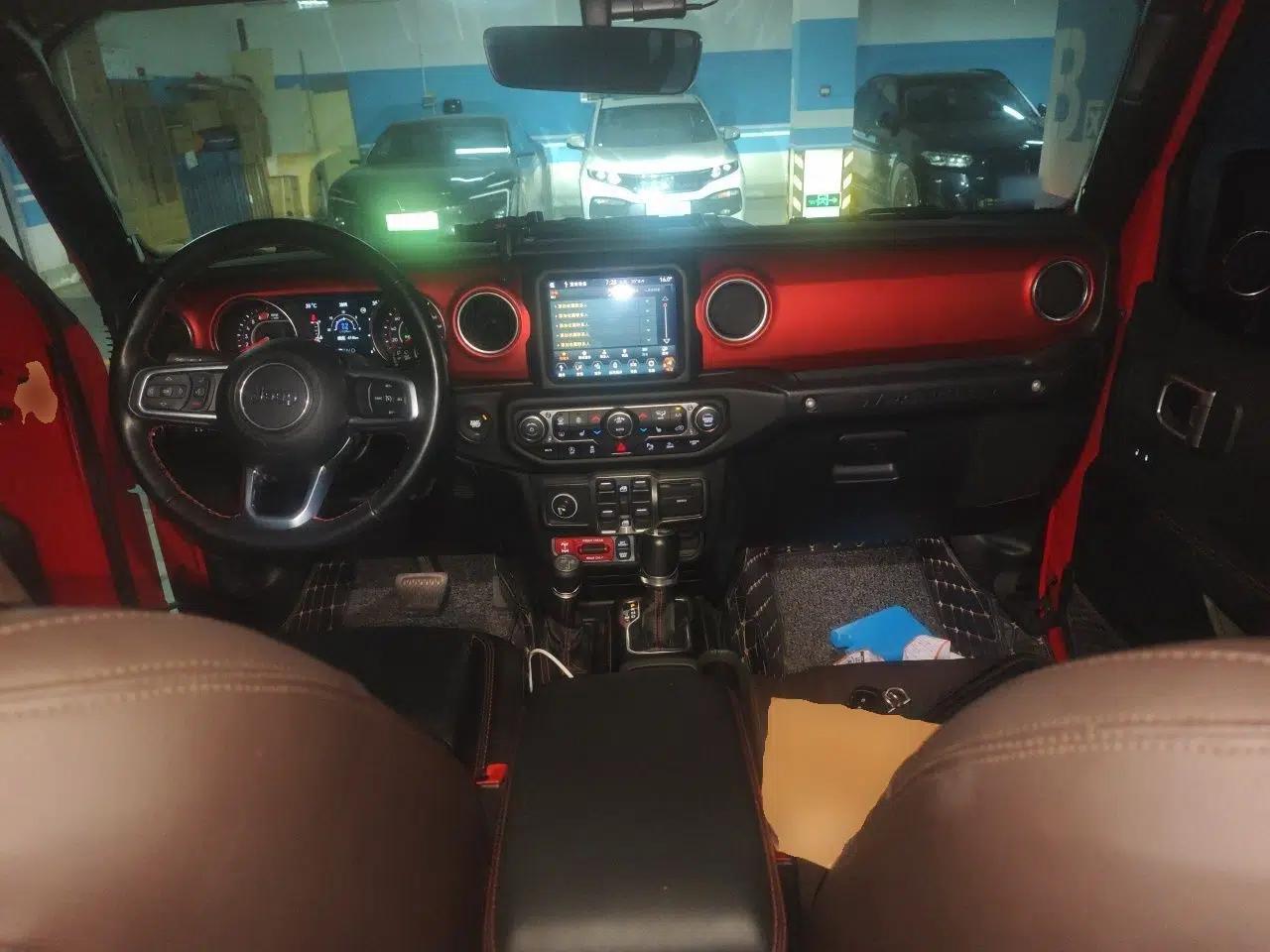 Jeep Wrangler 2021 2.0T Robin Hood Four-Door Edition — миниатюра 9