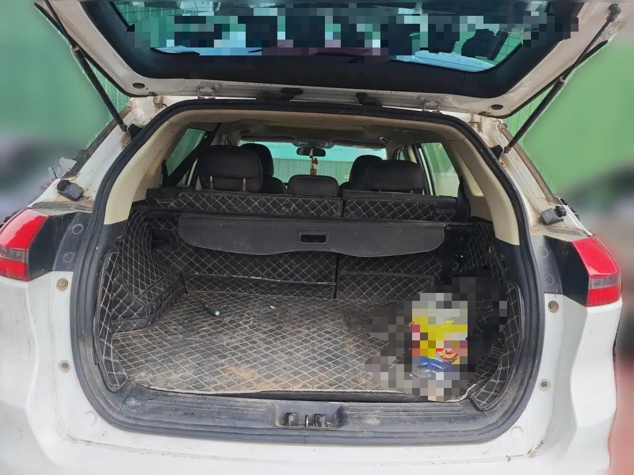 Geely Auto Emgrand X7 Sport 2016 2.0L Manual ZhiShang Version — миниатюра 19
