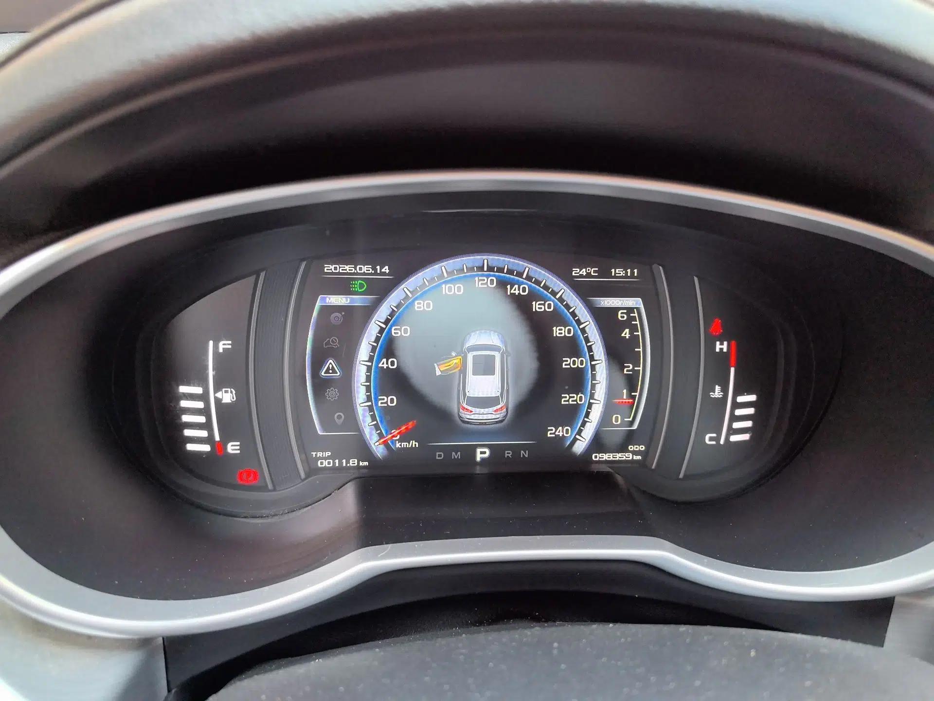 Geely Auto Emgrand X7 Sport 2016 1.8TD Automatic ZhiZun Version — миниатюра 11