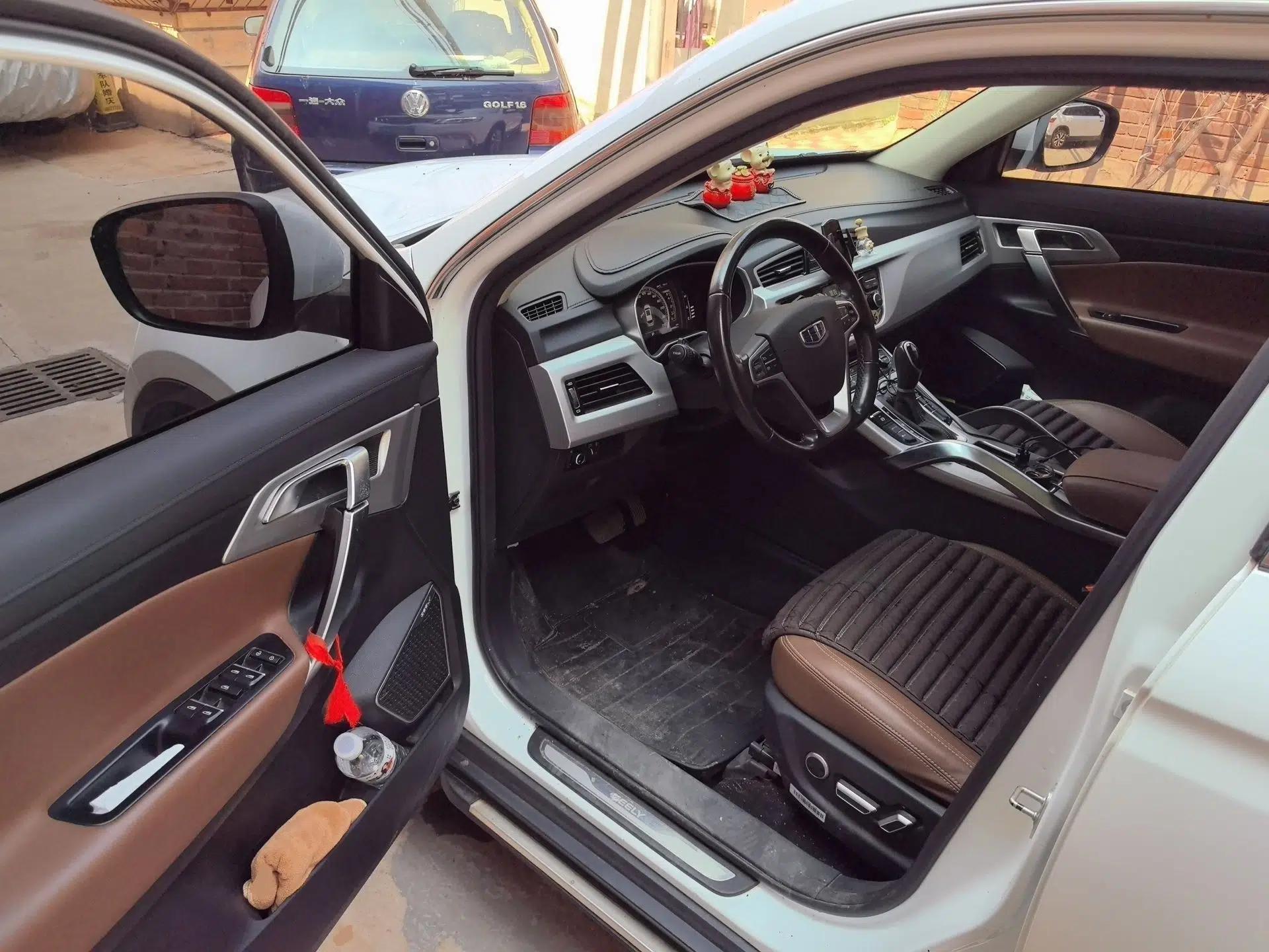 Geely Auto Emgrand X7 Sport 2016 1.8TD Automatic ZhiZun Version — миниатюра 16