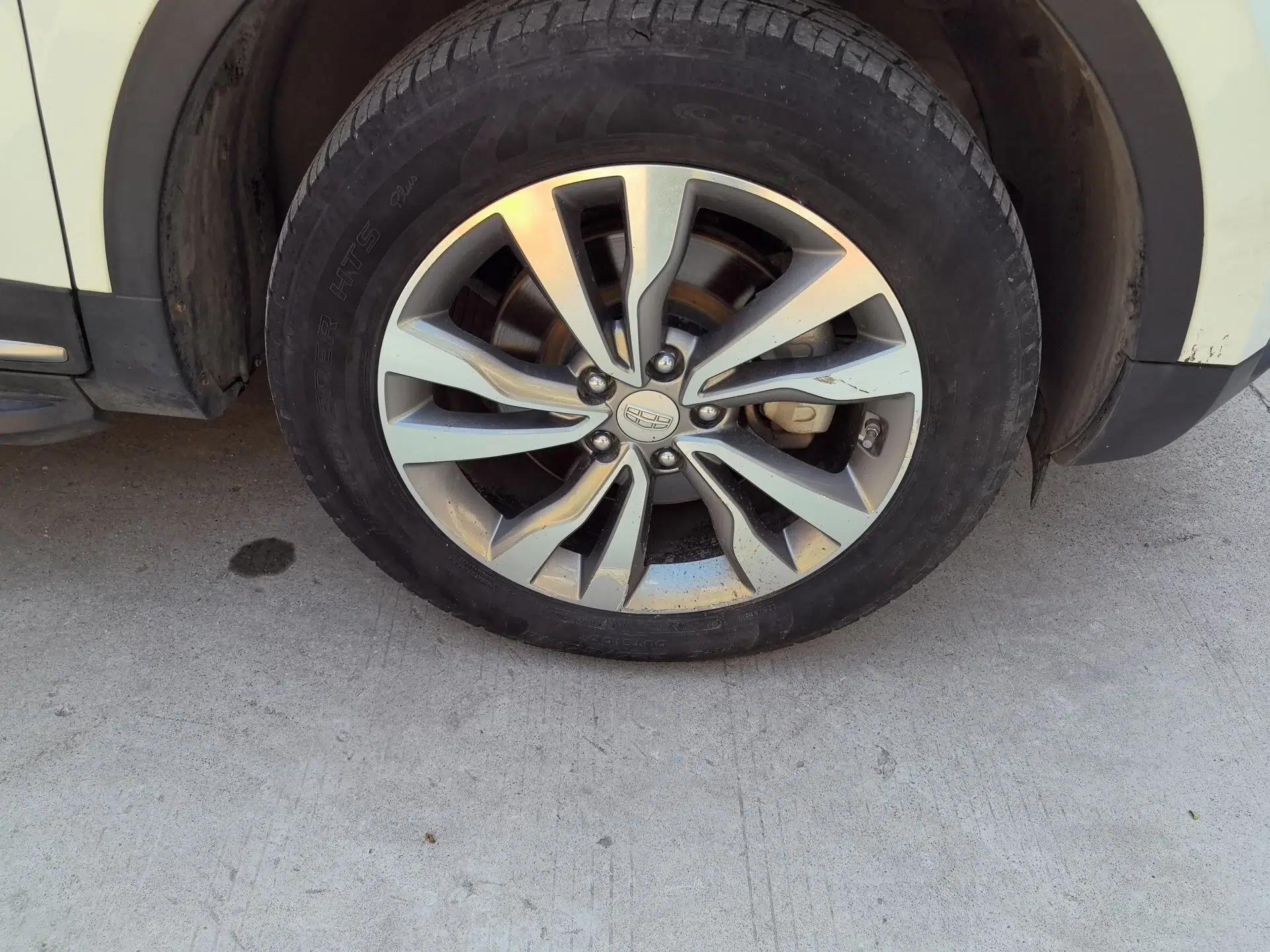 Geely Auto Emgrand X7 Sport 2016 1.8TD Automatic ZhiZun Version — миниатюра 8