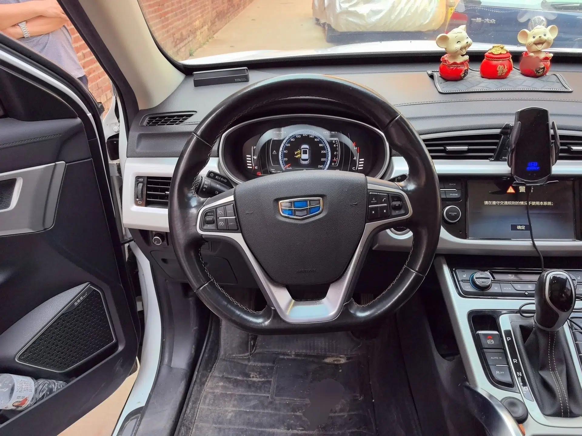 Geely Auto Emgrand X7 Sport 2016 1.8TD Automatic ZhiZun Version — миниатюра 10