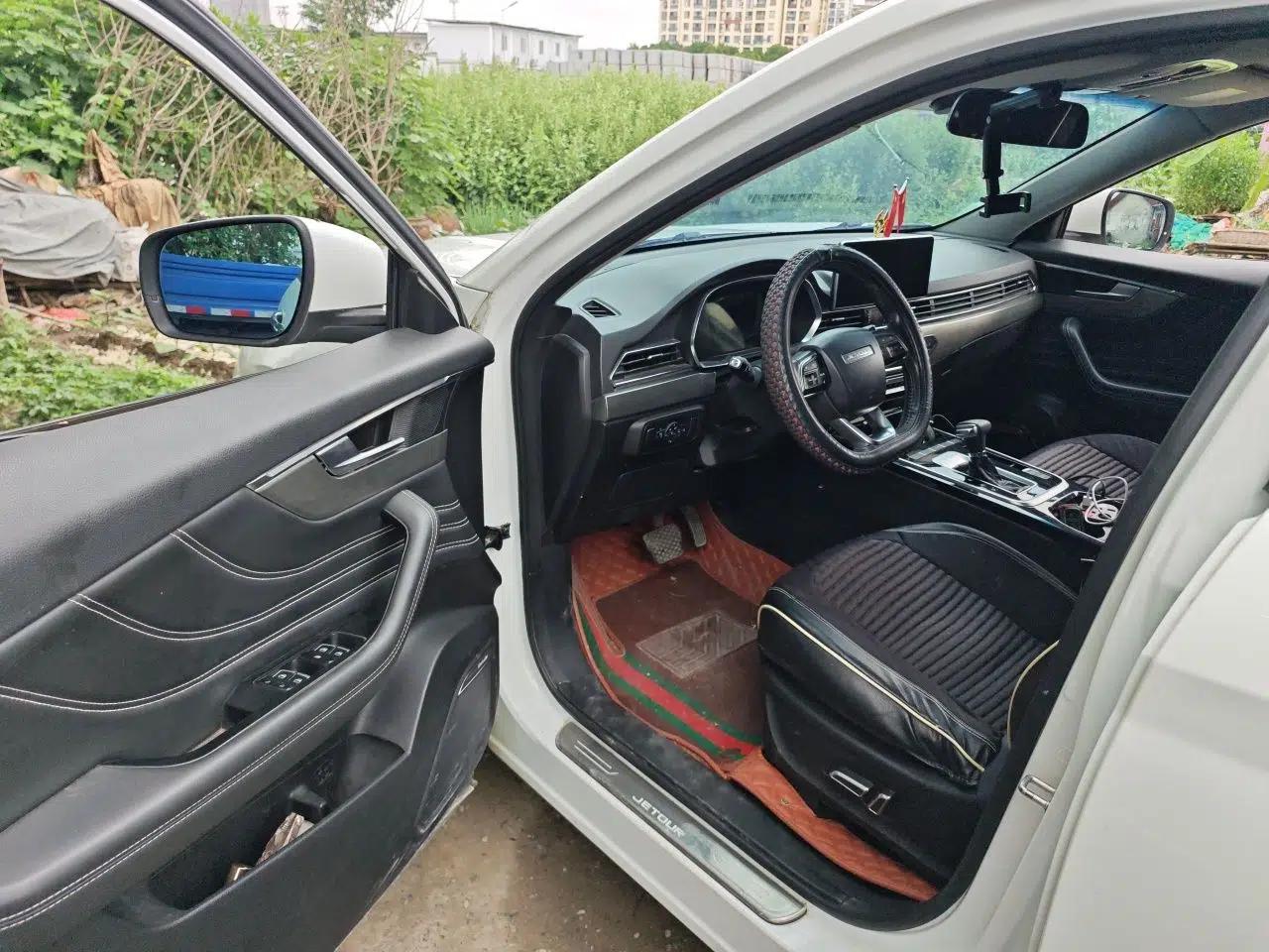 JETOUR X70S 2019 1.5T DCT Zongtu Edition 5 Seats — миниатюра 16