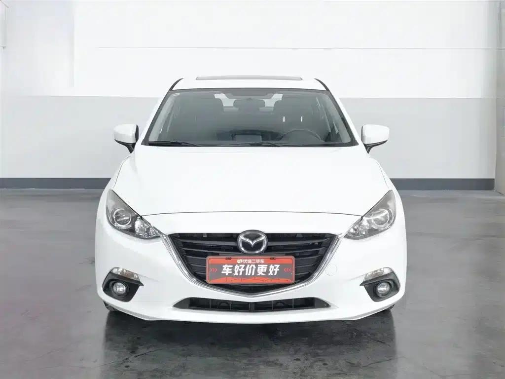 Mazda3 Axela 2016 Sedan 1.5L Manual Deluxe — миниатюра 3