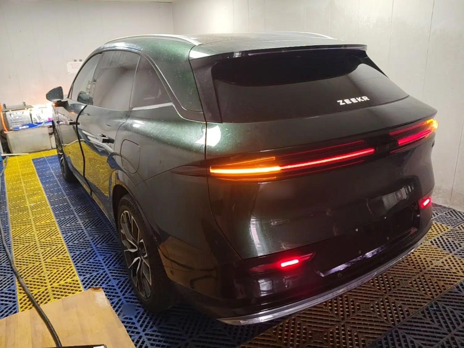 Zeekr 7X 2025 75 kWh Rear-Wheel Drive Intelligent Driving Version — миниатюра 4