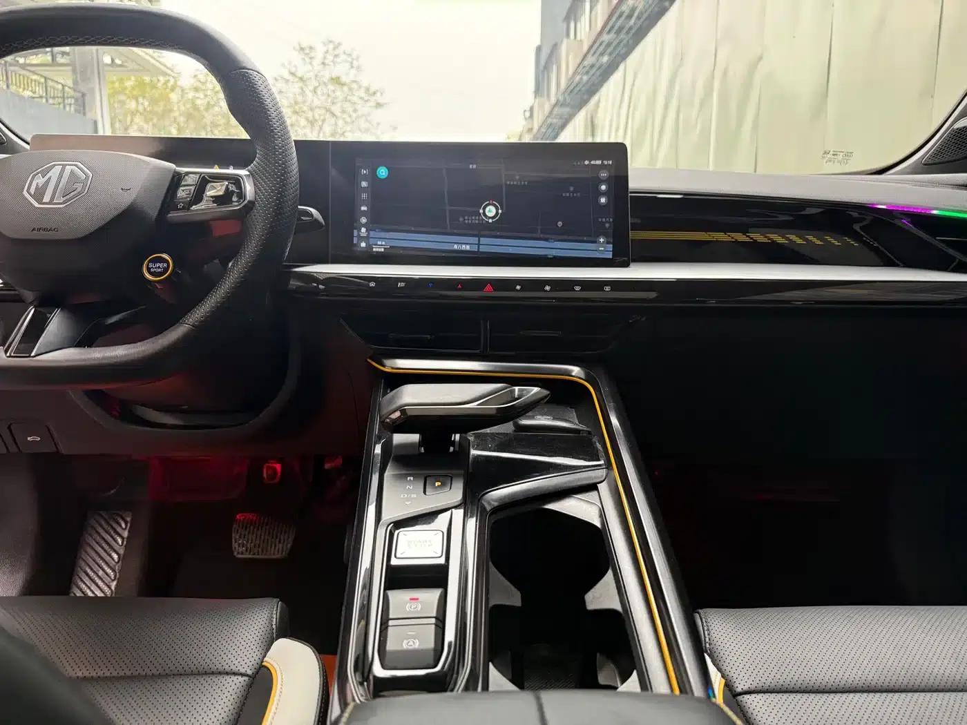 MG5 Scorpio 2022 1.5T Trophy Sport Luxury Edition — миниатюра 4