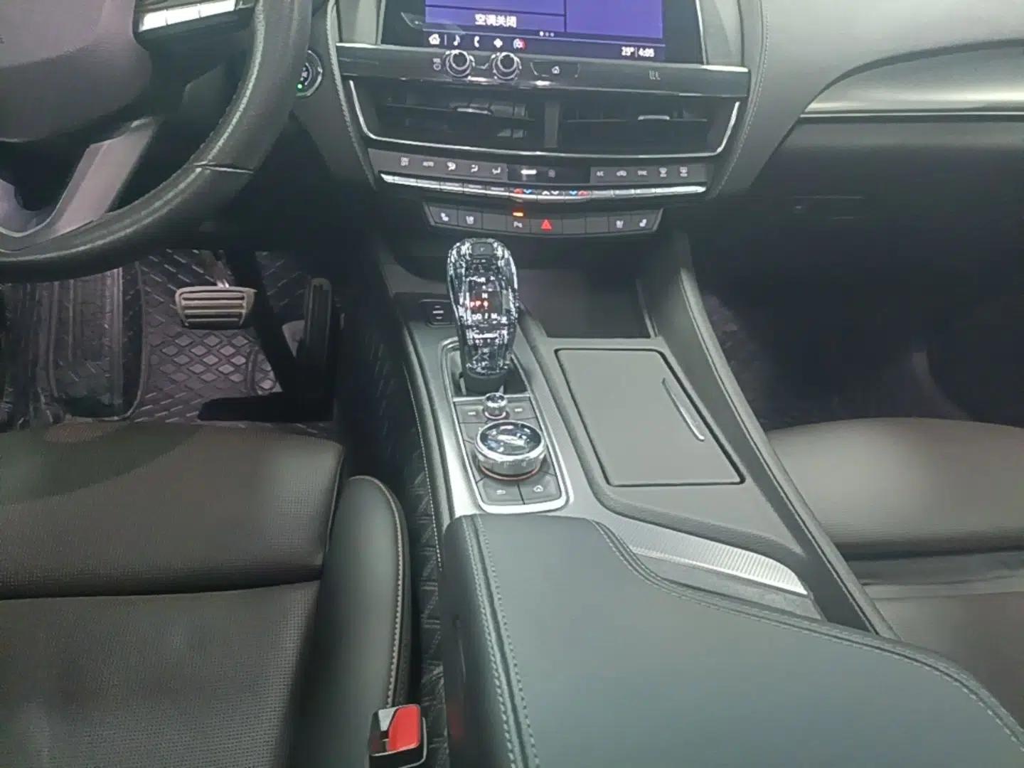 Cadillac CT5 2020 28T Leading Sport Model — миниатюра 21