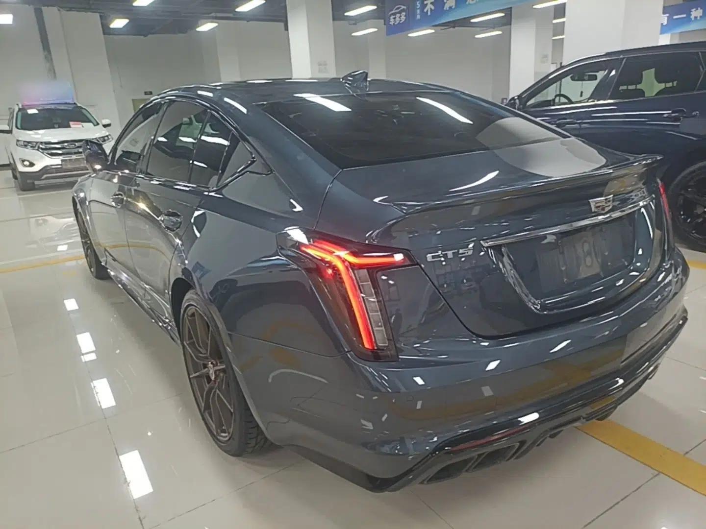 Cadillac CT5 2020 28T Leading Sport Model — миниатюра 4