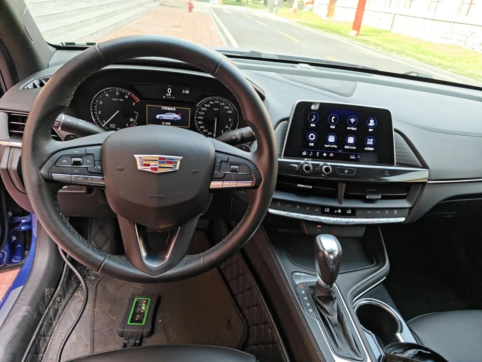 Cadillac CT4 2021 28T Fashion Edition — миниатюра 12