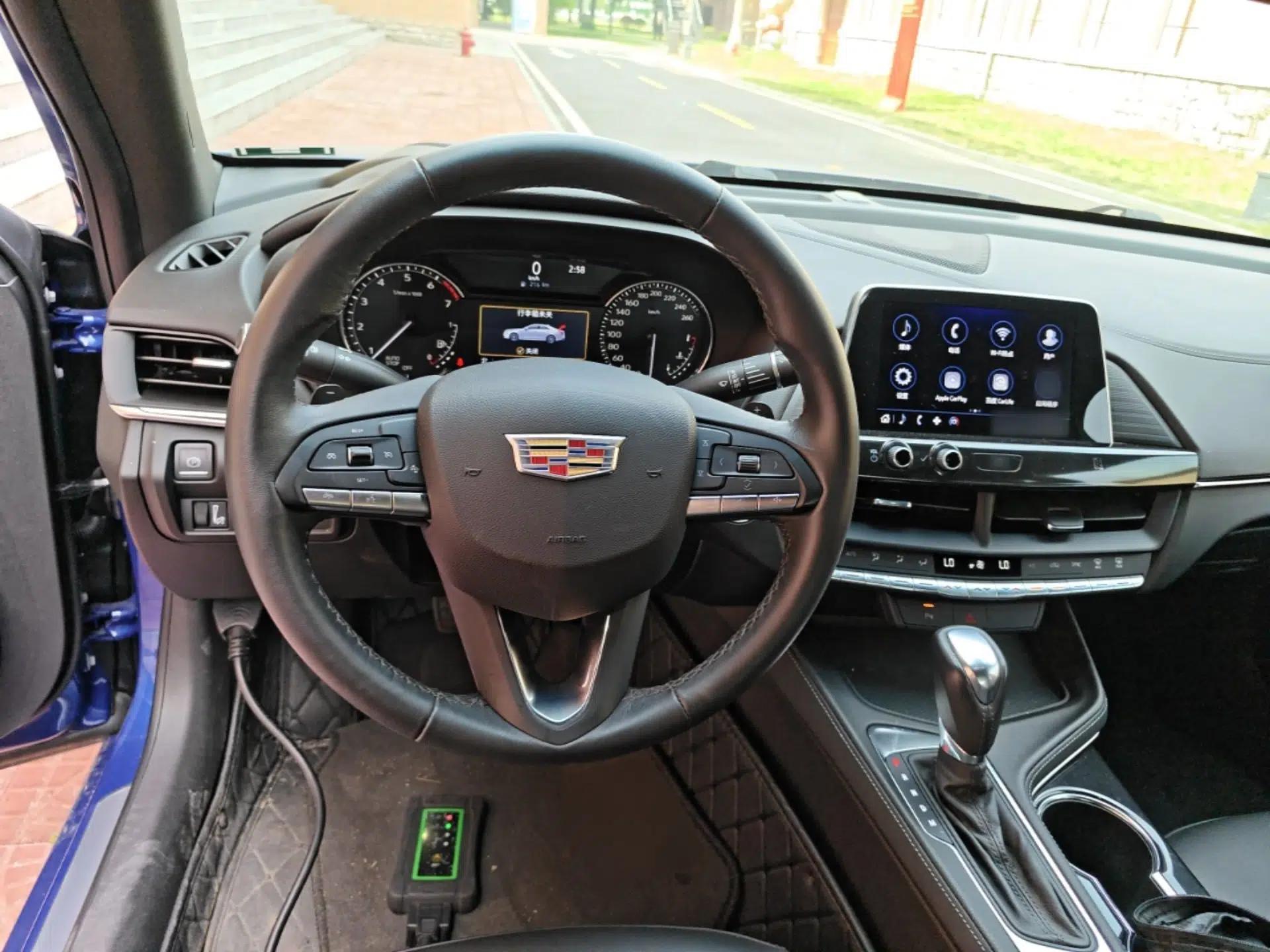 Cadillac CT4 2021 28T Fashion Edition — миниатюра 13