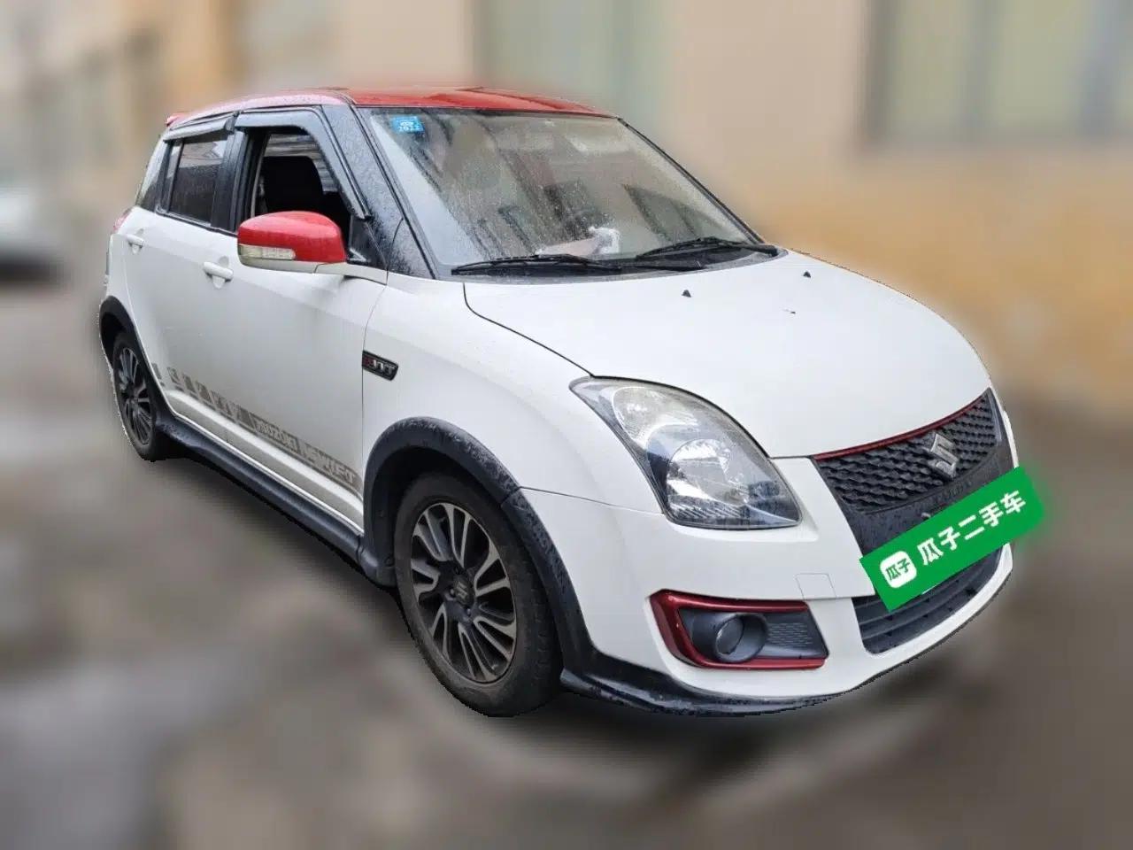 Suzuki Swift 2016 1.5L Automatic Fashionable Coolplay Edition — миниатюра 3