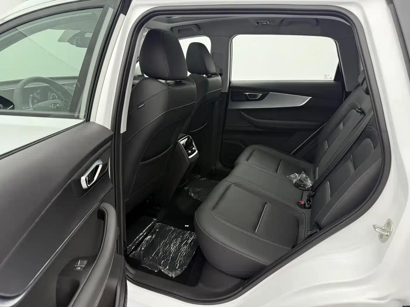Chery Tiggo 7 PLUS 2023 1.5TCI CVT New Enjoyment Edition — миниатюра 15