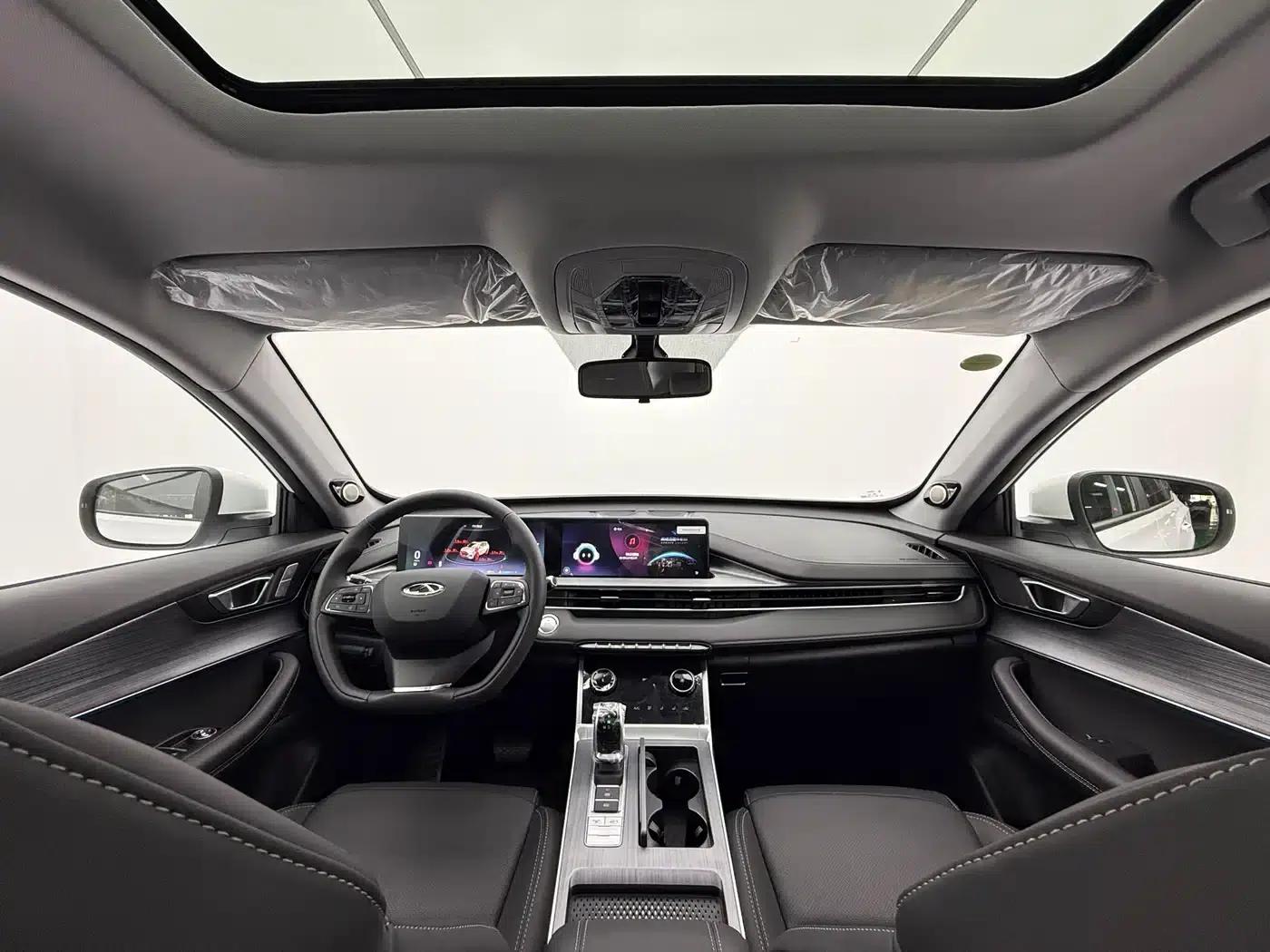 Chery Tiggo 7 PLUS 2023 1.5TCI CVT New Enjoyment Edition — миниатюра 9