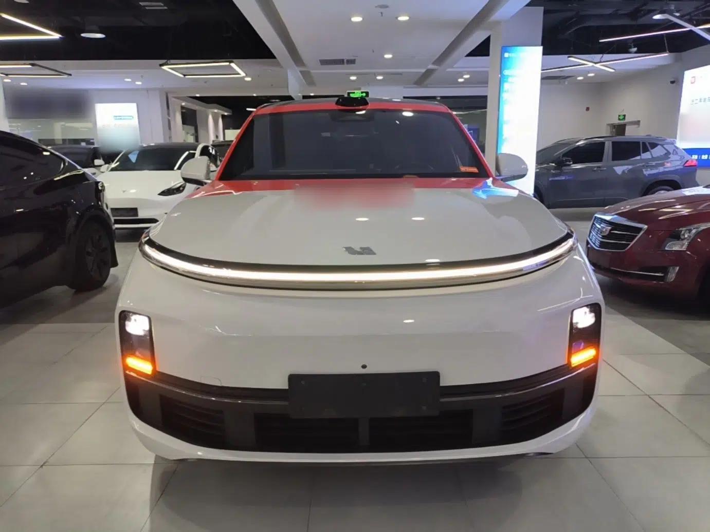Li Auto L9 2022 Max model — миниатюра 2