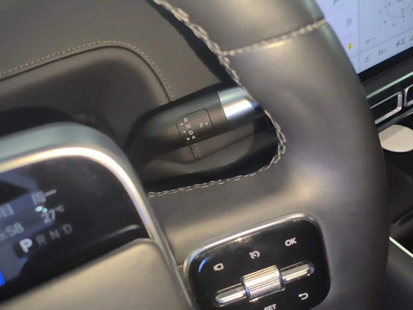 Li Auto L9 2022 Max model — миниатюра 16