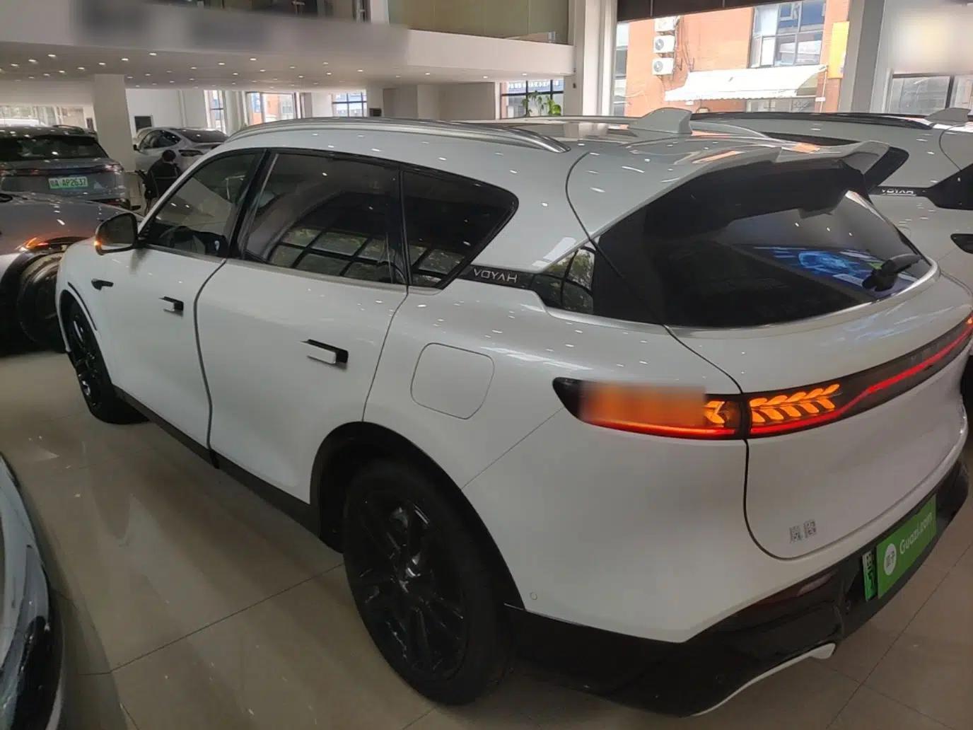 VOYAH FREE 2024 Ultra-Long Range Intelligent Driving Version — миниатюра 13