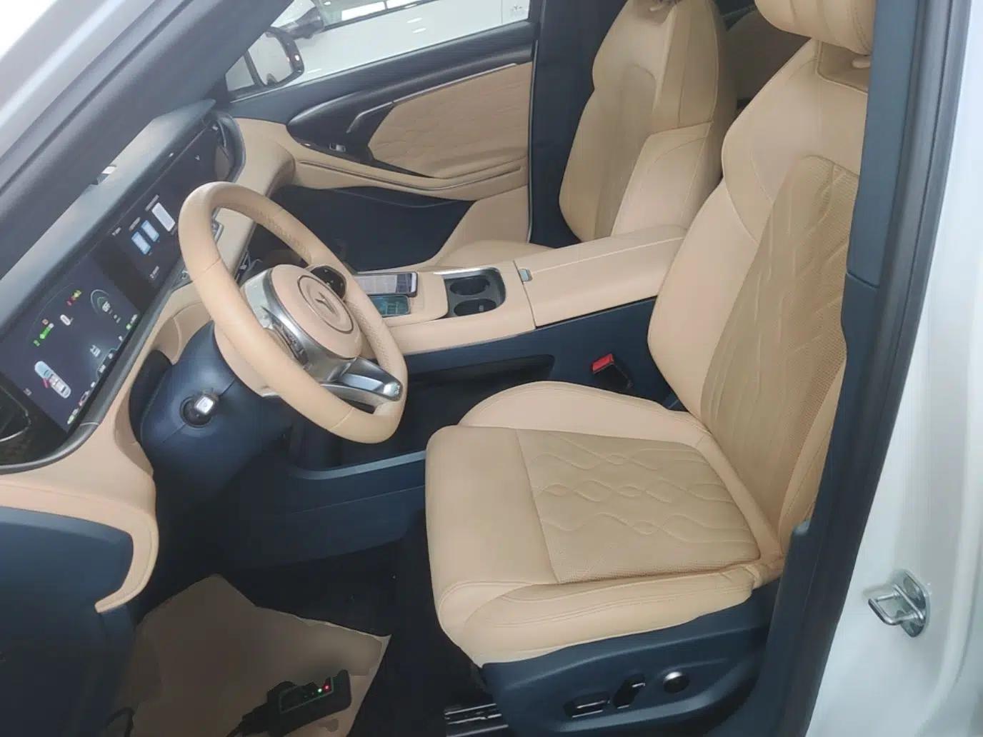 VOYAH FREE 2024 Ultra-Long Range Intelligent Driving Version — миниатюра 22