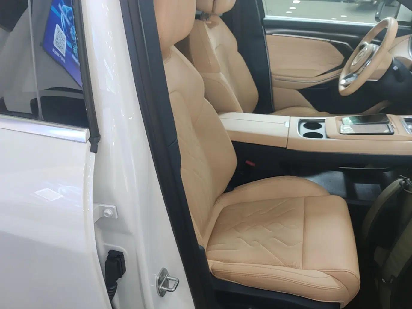 VOYAH FREE 2024 Ultra-Long Range Intelligent Driving Version — миниатюра 24