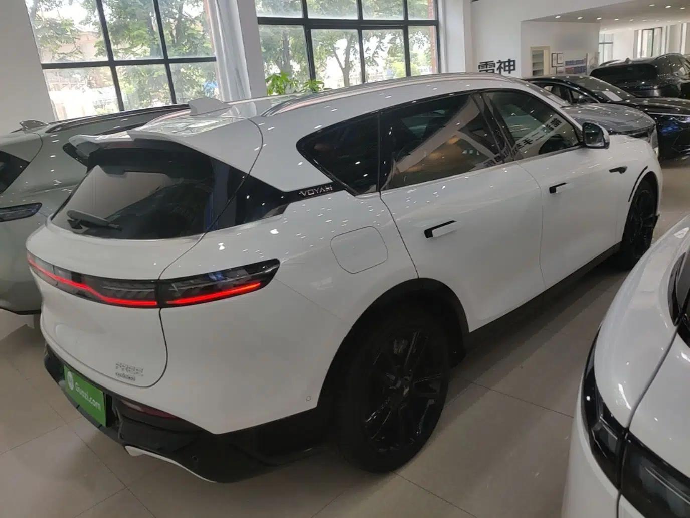 VOYAH FREE 2024 Ultra-Long Range Intelligent Driving Version — миниатюра 6