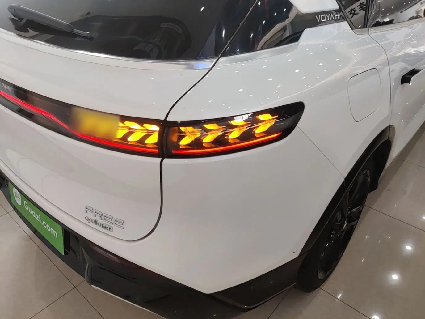 VOYAH FREE 2024 Ultra-Long Range Intelligent Driving Version — миниатюра 9
