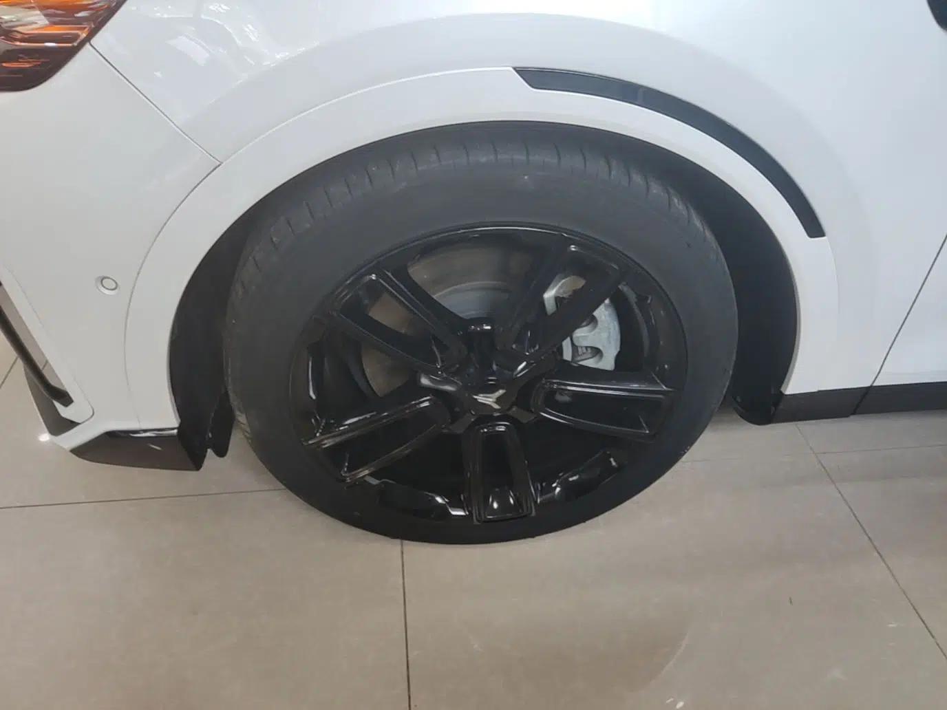 VOYAH FREE 2024 Ultra-Long Range Intelligent Driving Version — миниатюра 10