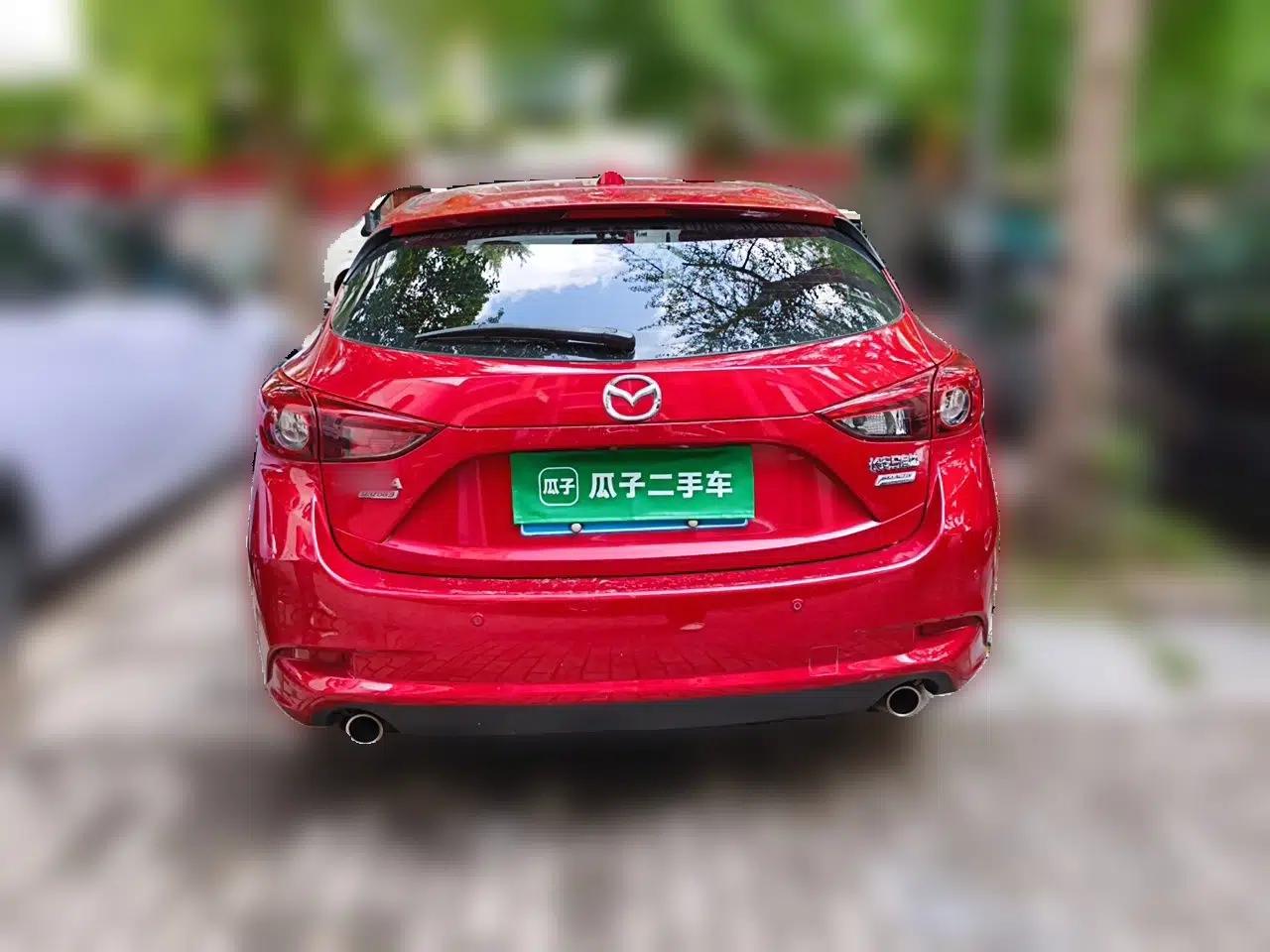 Mazda 3 Axela 2017 Hatchback 2.0L Automatic Sport Model China V Emission Standard — миниатюра 5