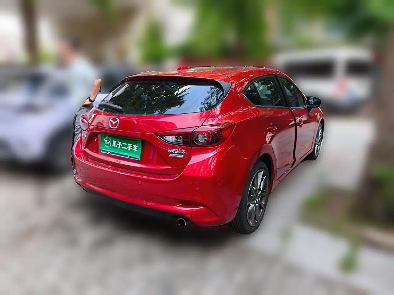 Mazda 3 Axela 2017 Hatchback 2.0L Automatic Sport Model China V Emission Standard — миниатюра 6