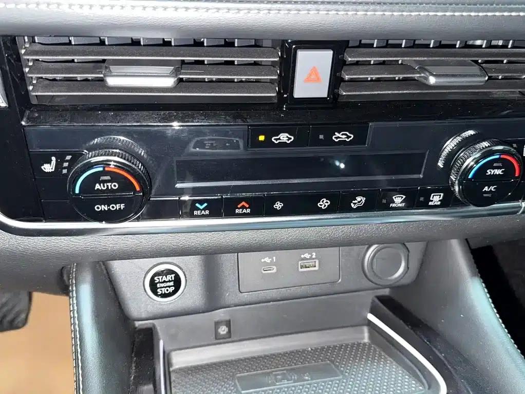 Nissan X-Trail 2021 VC-Turbo 300 CVT 4WD Supreme Edition — миниатюра 5