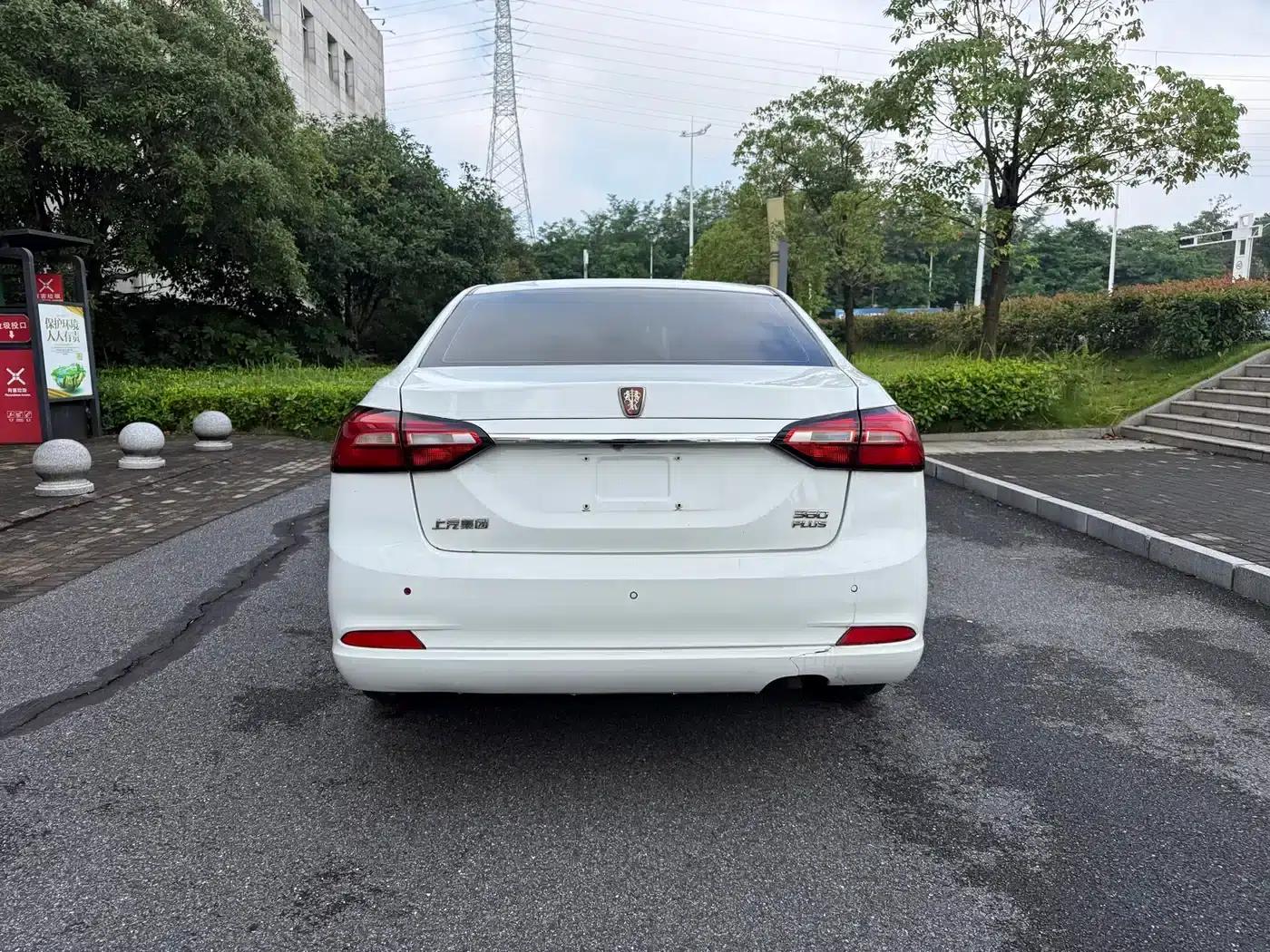 Roewe 360 2018 PLUS 1.5L Automatic Deluxe Edition — миниатюра 5