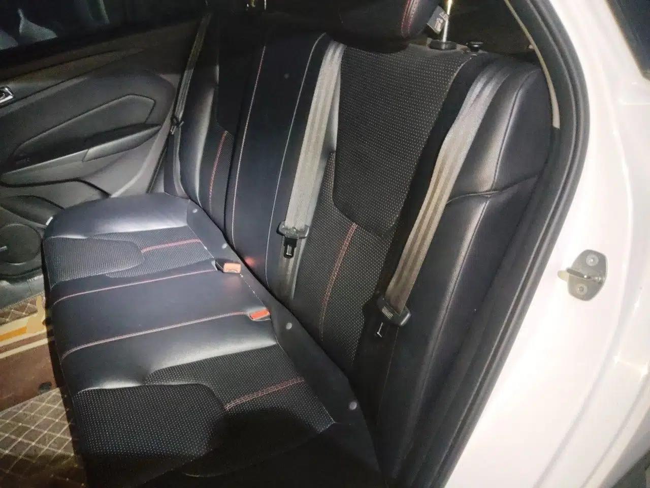 Chery Arrizo 5 2016 1.5L Manual Lingrui Edition — миниатюра 17